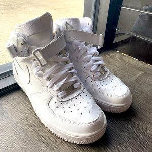 Nike Air Force One High top sneakers